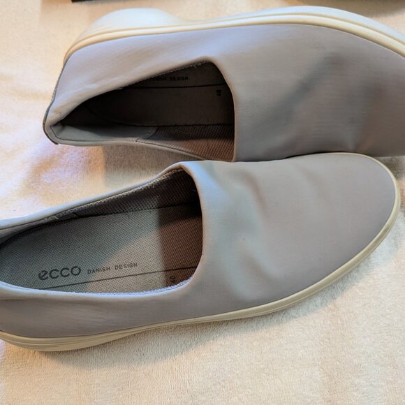 ECCO Soft 7 - Women’s Casual Wedge Slip-On Shoes - Gray White US 9-9.5/EU 40 - Picture 1 of 5